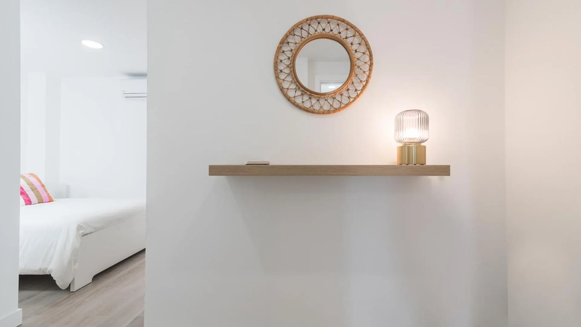Home2Book Chic Attic City&Beach Views Las Palmas 0*, Las Palmas de Gran Canaria